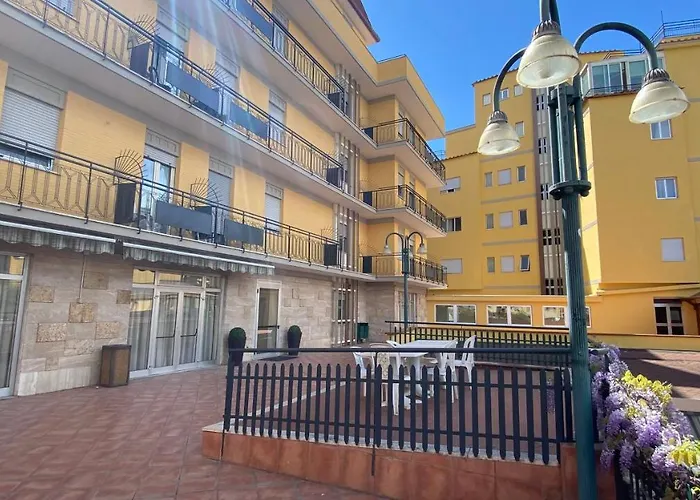 Casa Tra Noi Hotel 3*