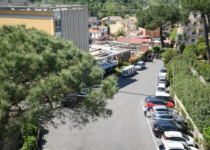 Casa Tra Noi 3* Roma