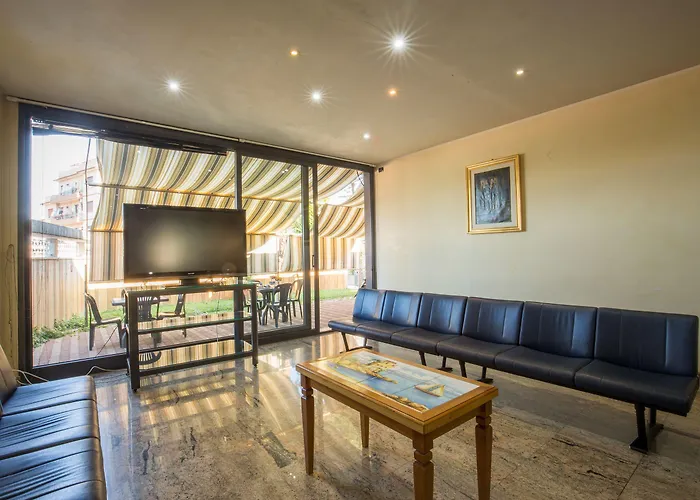 Casa Tra Noi 3* Roma