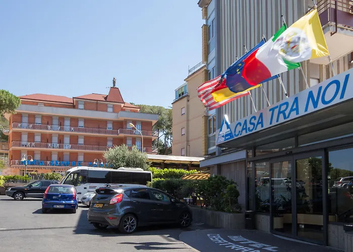 Casa Tra Noi 3* Rome