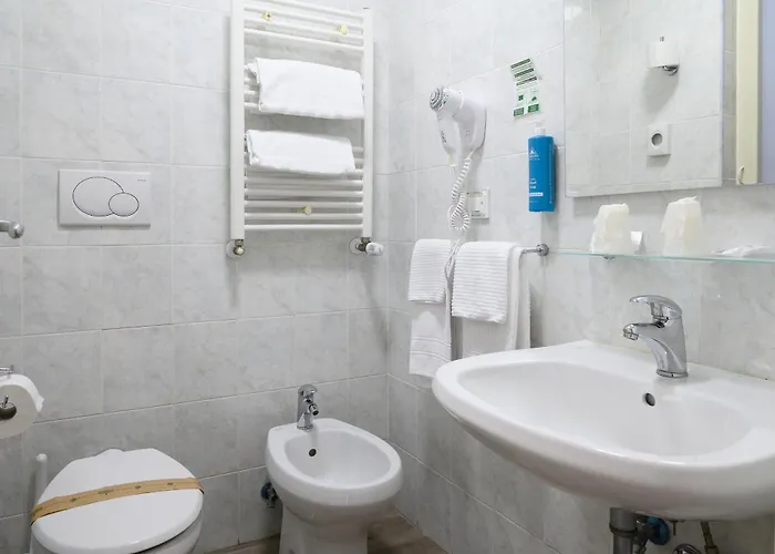 Casa Tra Noi 3* Roma